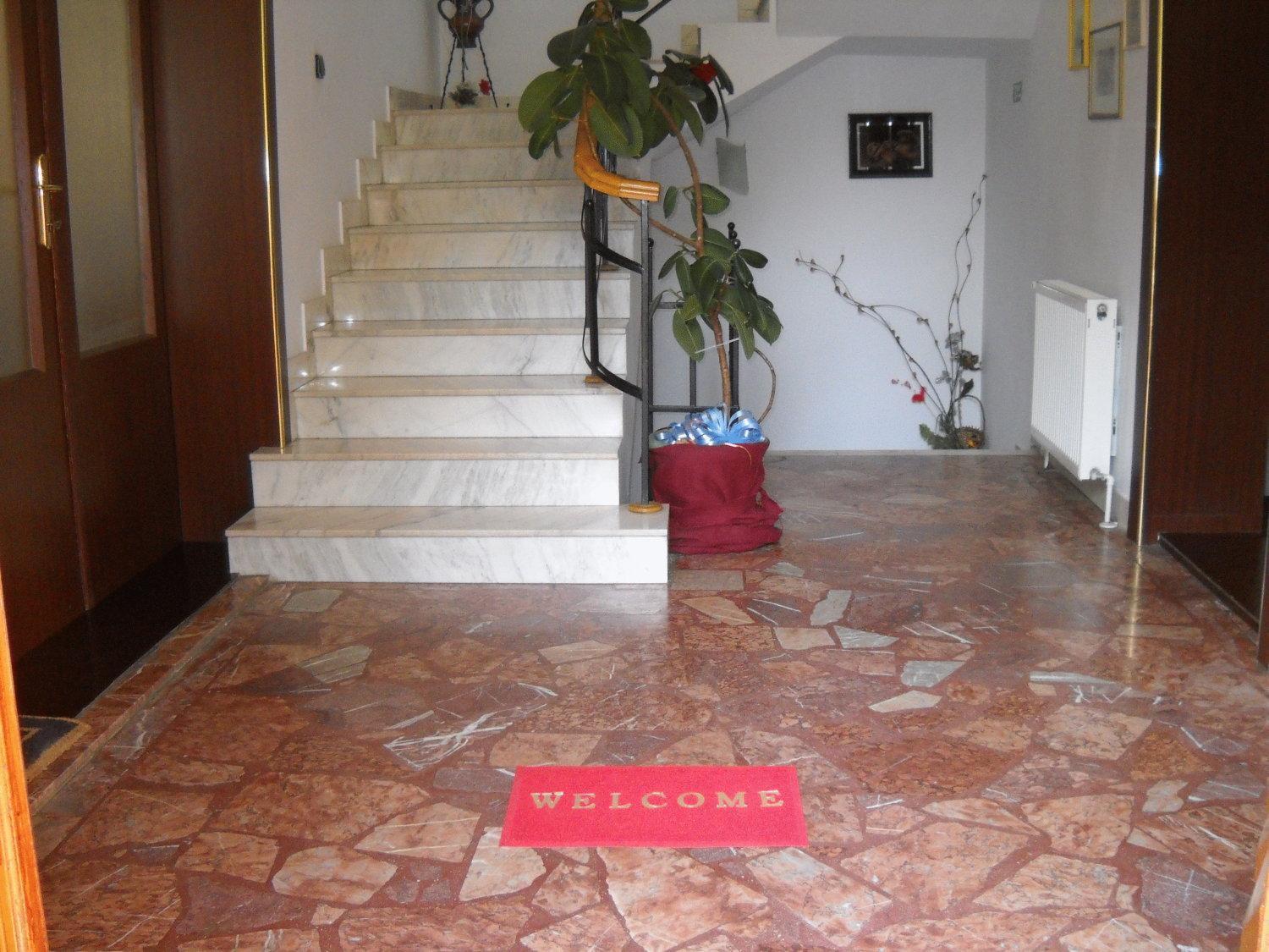 Pension La Noblesse Bukarest Exterior foto