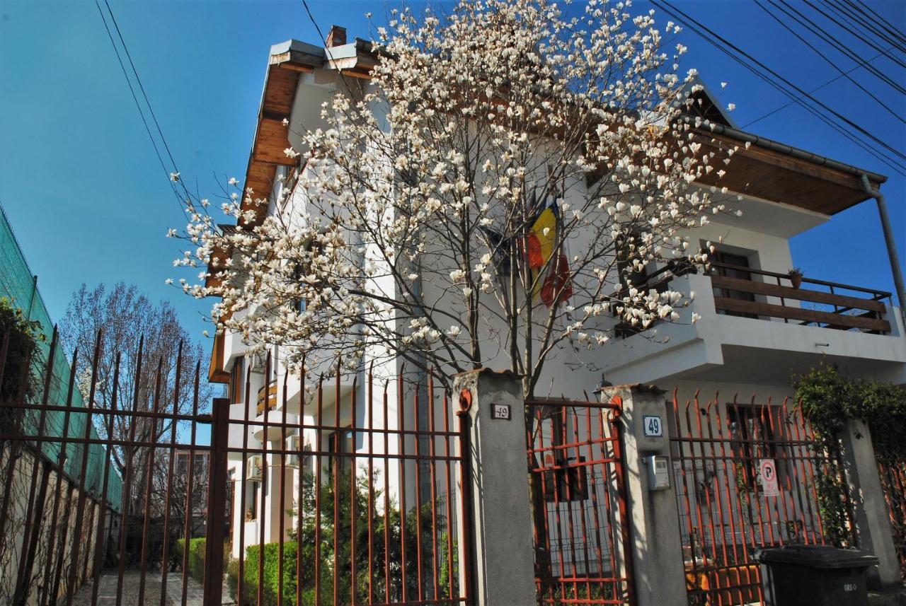 Pension La Noblesse Bukarest Exterior foto